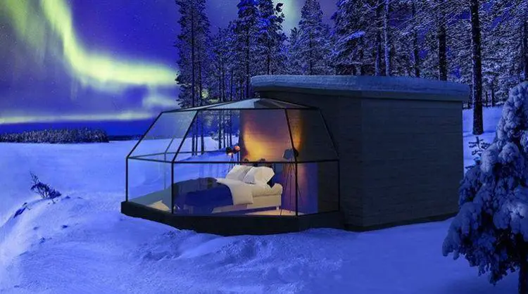 Aurores Boréales : admirez-les dans un igloo en verre de luxe