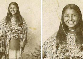 Cette rare photographie de 1894 montre une jeune femme amérindienne souriant au spectateur