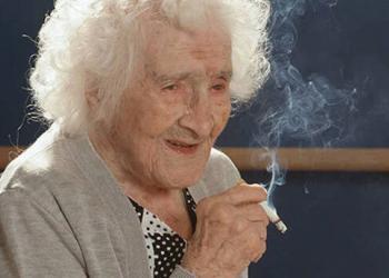 La véritable histoire de Jeanne Calment, cette femme française reconnue de façon controversée comme la personne la plus âgée à avoir jamais vécu