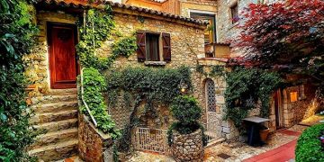 Èze – Le magnifique village médiéval du sud de la France – Un village à l’architecture unique | Visite en vidéo