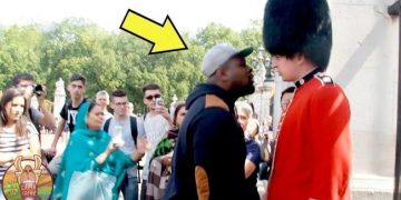 Voici ce qui arrive quand on énerve un garde royal