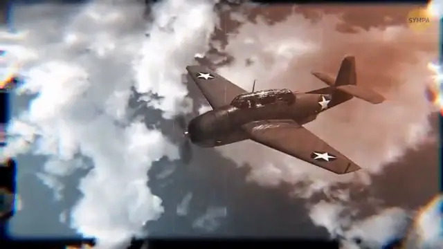 Les avions de l'Escadrille 19 volant dans les nuages