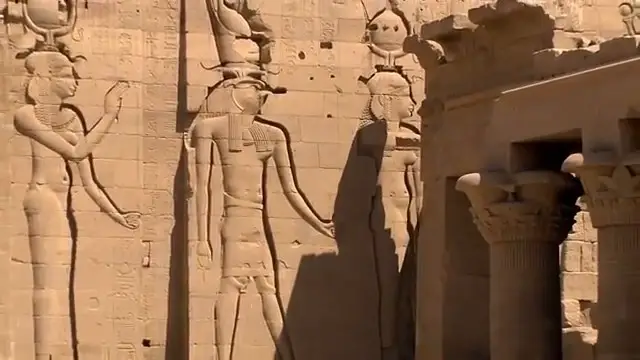 Bas-reliefs et textes du temple d'Edfou
