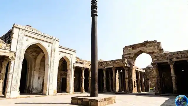Le pilier de fer de Delhi qui résiste à la rouille depuis des siècles