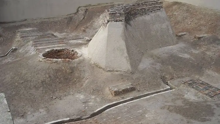 Ruines de la cité antique de Mohenjo Daro, témoignant d'une civilisation extrêmement avancée.