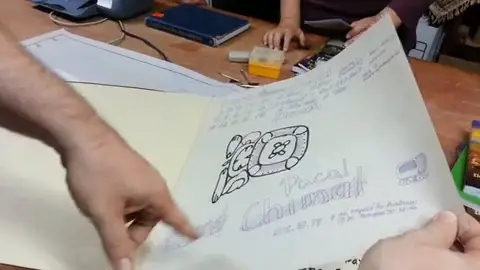Dessin technique détaillé sur papier montrant la gravure de Pakal avec des annotations comparatives.