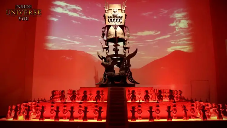 Les mystérieux masques en bronze aux traits atypiques découverts sur le site de Sanxingdui.