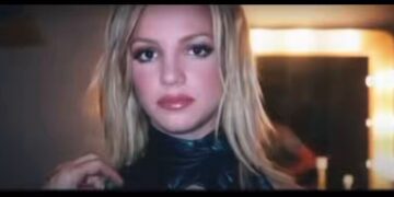 Britney Spears a affirmé qu’Oprah Winfrey, Jeffrey Epstein et des membres de l’élite avaient orchestré des événements qui l’ont traumatisée et contrôlée pendant des années. 🤔💭